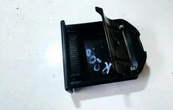 Rover 214 - 216 - 220 Car ashtray fkb10007