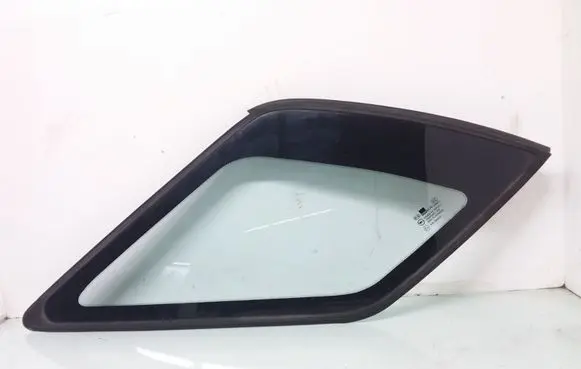 KIA Sorento Rear side window