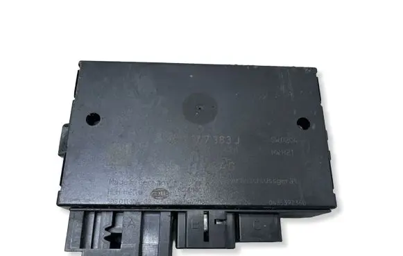 Skoda Fabia Mk3 (NJ) Tow bar trailer control unit/module 5Q0907383J 5Q0907383B