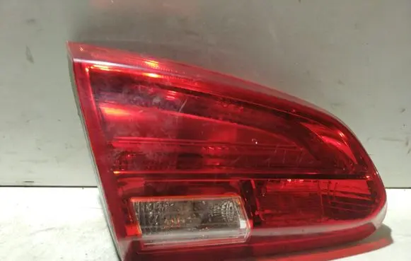 KIA Ceed Tailgate rear/tail lights 92403A20