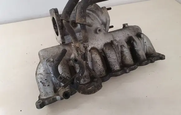 KIA Sorento Intake manifold
