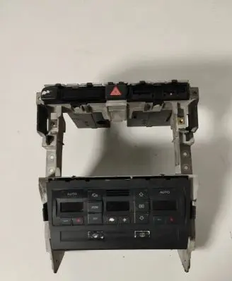Audi A4 S4 B6 8E 8H Climate control unit 8E0820043B 0452816