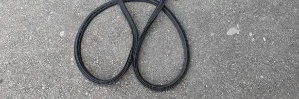 Peugeot 308 Trunk rubber seal (body) 9837770280 23082025
