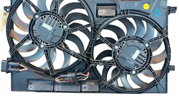 Volkswagen T-Roc Electric radiator cooling fan 3Q0121203E