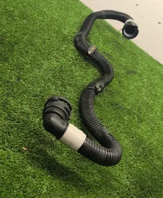 Tesla Model 3 Engine coolant pipe/hose NW181803