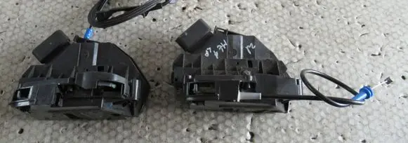 Ford Fiesta Front door lock 8A6AA21813AG