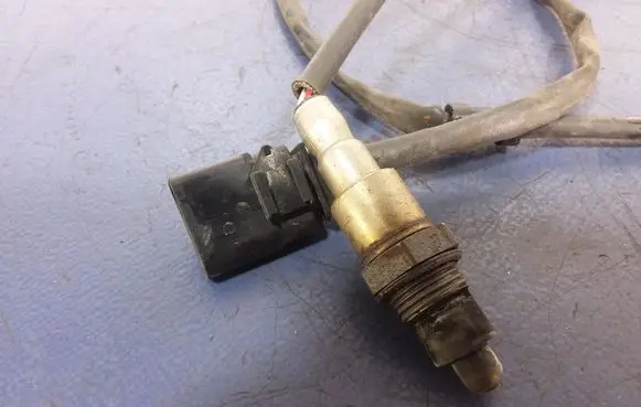 Volkswagen Cross Polo Lambda probe sensor 04E906262AL