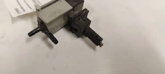 Hyundai Tucson TL Turbo solenoid valve 351202A450 16T091