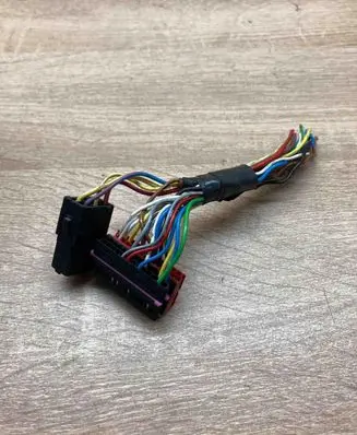 Volvo S70 V70 V70 XC Plug wire 9456586 9171172