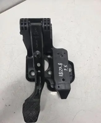 Seat Ibiza IV (6J,6P) Brake pedal 6R1721058D 3905429