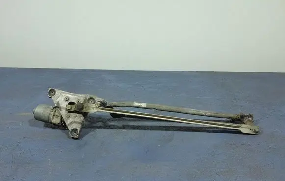Volvo V50 Front wiper linkage and motor 31253518