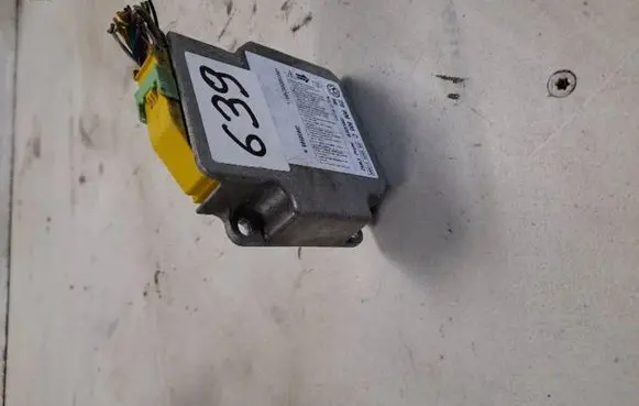 Volkswagen Touran I Airbag control unit/module 1T0909605C