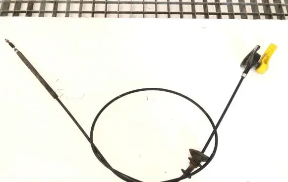 Iveco Daily 6th gen Engine bonnet/hood lock release cable 