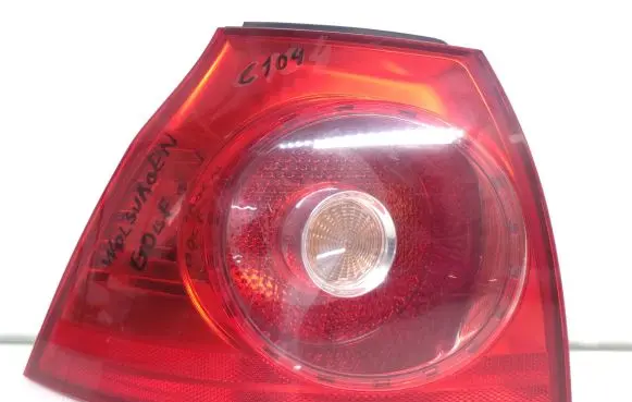 Volkswagen Golf V Rear/tail lights 1K6945095Q 89031704