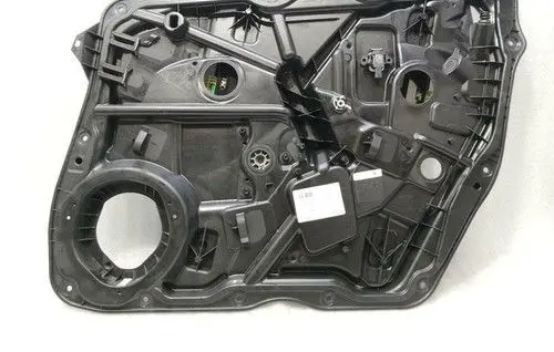 Mercedes-Benz GLE (W166 - C292) Front door electric window regulator A1667200279