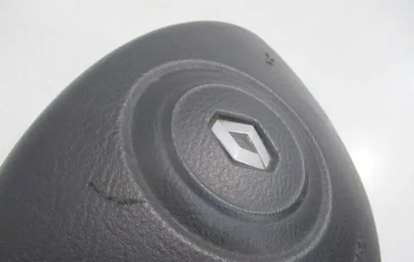 Renault Clio III Steering wheel airbag