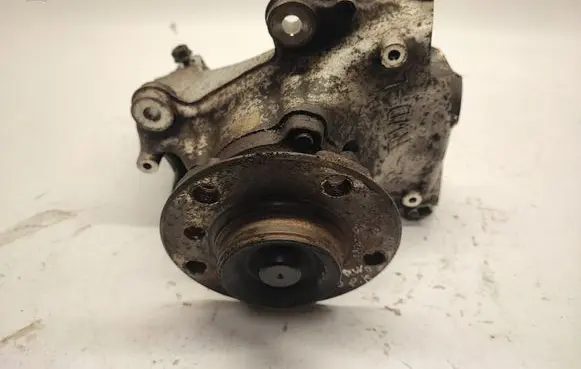 BMW 4 F36 Gran coupe Front wheel hub 6799097 679909706