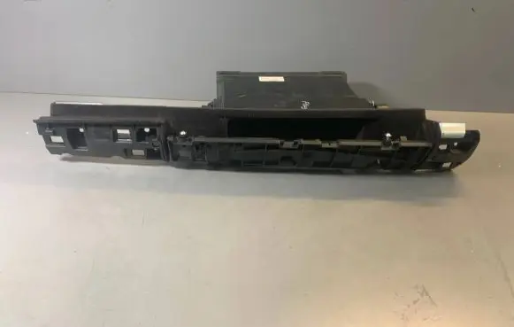 BMW 7 F01 F02 F03 F04 Glove box 9119796