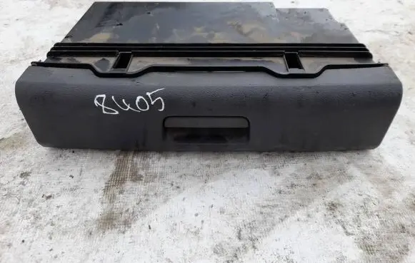 Volkswagen Touran I Glove box 1t0881580c