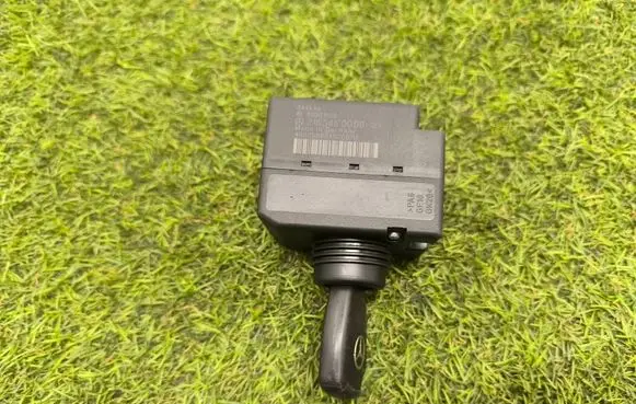 Mercedes-Benz S W220 Ignition lock 2155450008