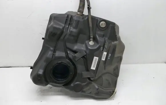 Volvo V40 Fuel tank 31321570