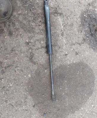 Renault Kangoo II Front bonnet/hood damper/strut 654706489R 26616