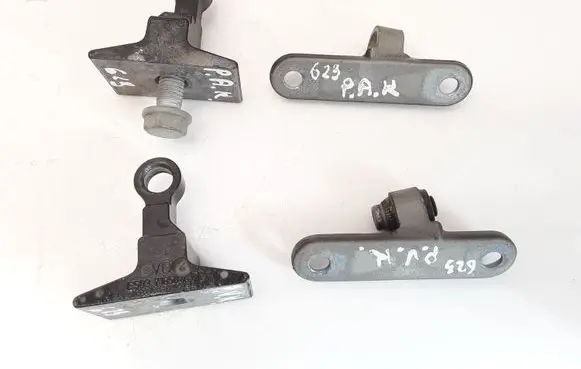 BMW 5 F10 F11 Front door hinge set 7185617 6689
