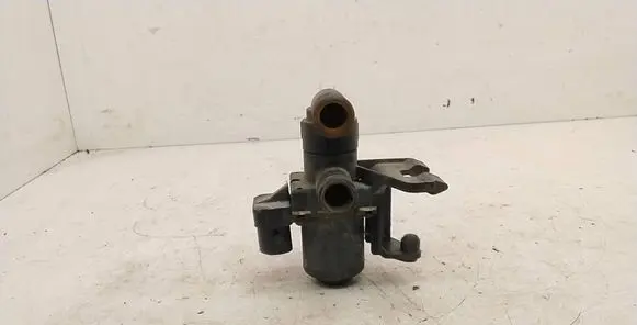 BMW 3 E36 Coolant heater control valve 1387846 1147412052