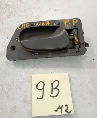 Renault Laguna I Front door interior handle 7700823285