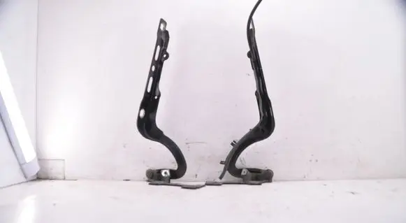 Peugeot 208 I Engine bonnet/hood hinges 728640C03 7286544C0