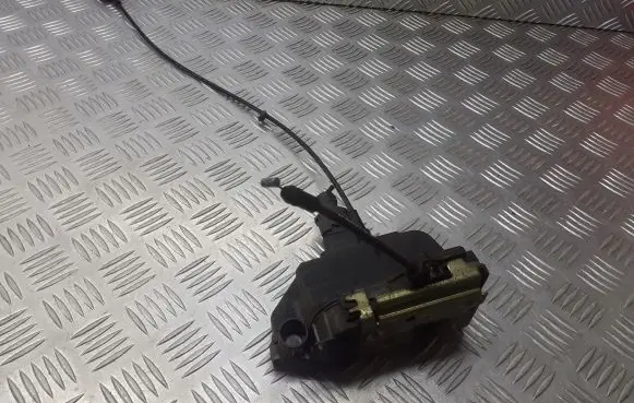 Renault Espace IV Front door lock 017973