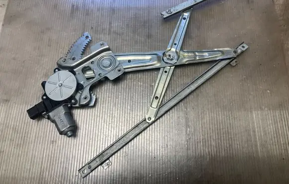 Peugeot 4007 Front door window regulator with motor 5713A085