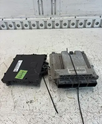 Renault Master III Engine ECU kit and lock set 237100899R 028101799 237101487R