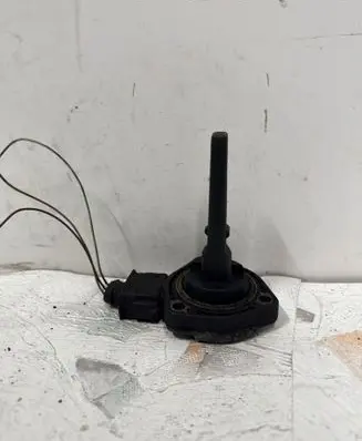 BMW 3 E90 E91 Oil level sensor 6PR00786802 7508003