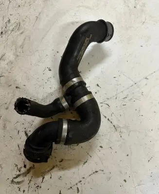 Mercedes-Benz S W222 Engine coolant pipe/hose A2225014891
