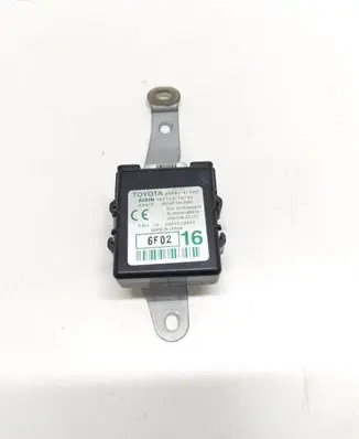 Toyota Prius (XW20) Door control unit/module 8999147030