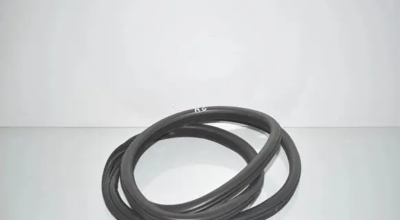 Rubber seal rear door