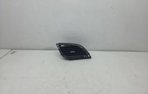 Peugeot 207 Dash center air vent grill 9650088577