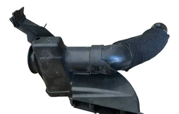 Opel Crossland X Air intake duct part 9824322980 Z12006214