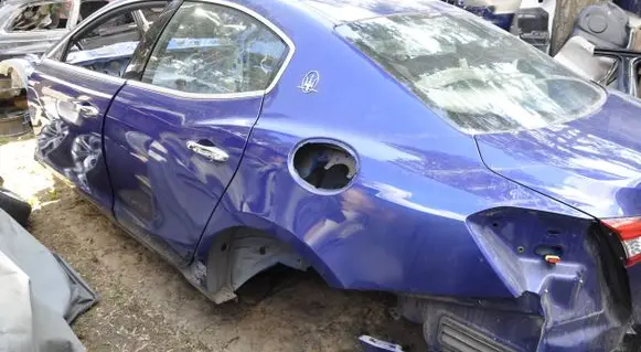 Maserati Ghibli Front door