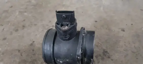 Volvo XC70 Mass air flow meter 0280218088
