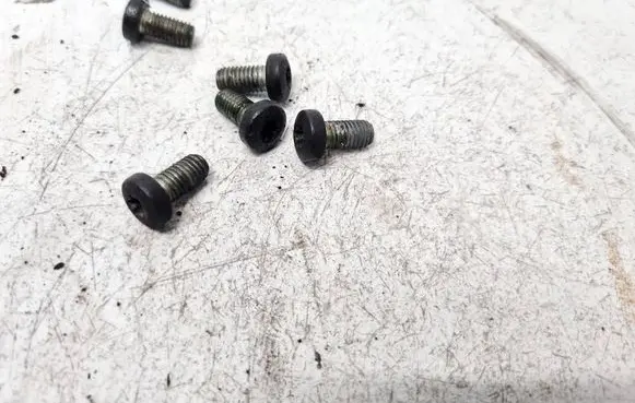 Peugeot Partner Nuts/bolts 