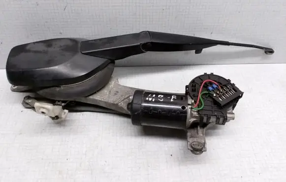 Mercedes-Benz E W210 Front wiper linkage and motor 3391098329 3397020325 0390241420CDP