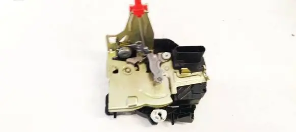 Land Rover Discovery Sport Front door lock GX6A21813CB