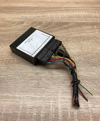 Mazda 323 Other control units/modules 238002008 00434682 4CYL