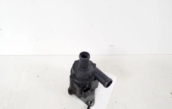 Volvo V60 Electric auxiliary coolant/water pump 31338211