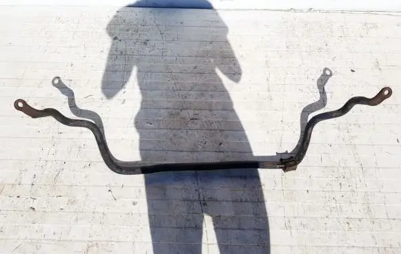 Toyota Yaris Front anti-roll bar/sway bar