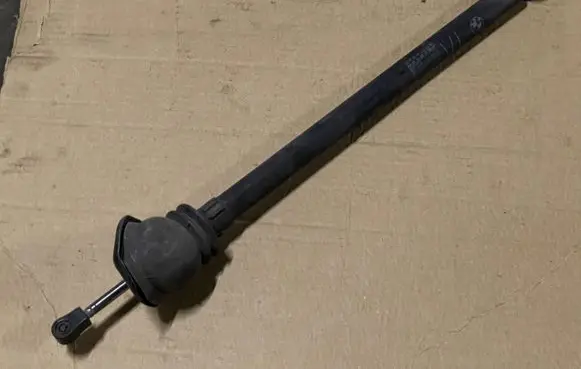 BMW 7 E65 E66 Front door check strap stopper 51217112443 8512RG