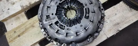 BMW 3 E90 E91 Pressure plate 7641237