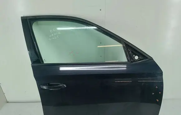 Skoda Kamiq Front door